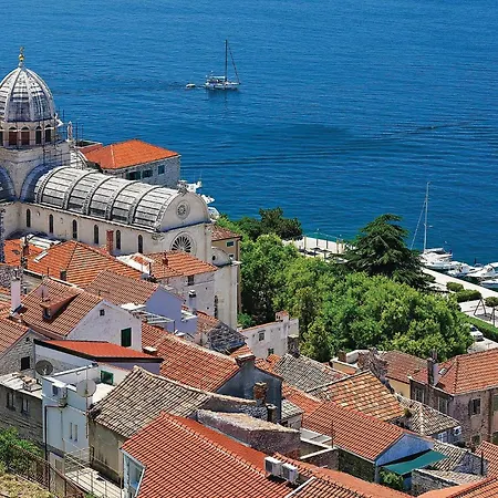 Lovely In Ferienhaus