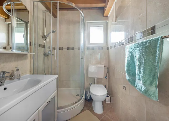 Vakantiehuis Lovely In