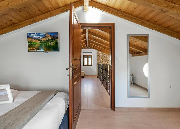 Lovely In Donje Polje