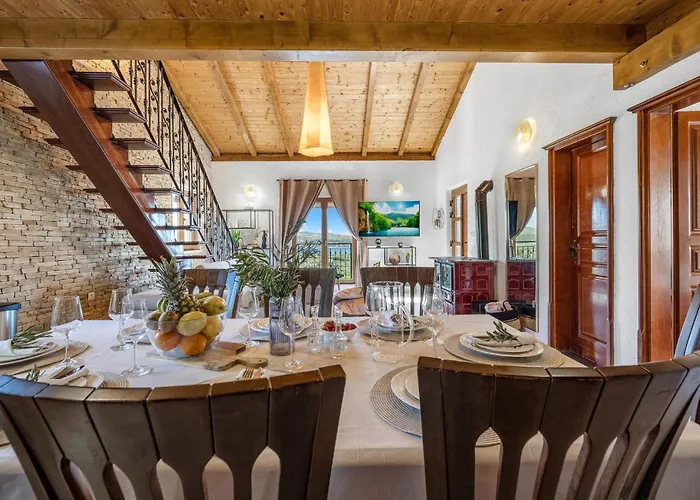 Lovely In Vakantiehuis Donje Polje