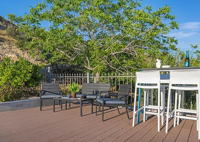 Lovely In Vakantiehuis Donje Polje